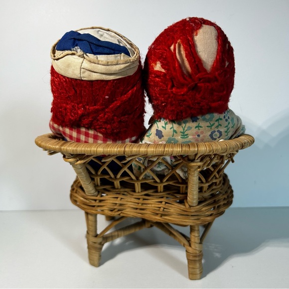 RAGGEDY ANN AND ANDY VINTAGE 7” Dolls By Knickerbocker With Wicker Rattan Seat - Picture 5 of 9